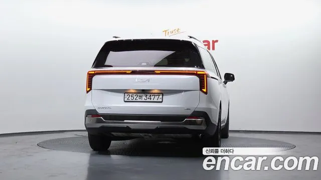 2024 Kia The New Carnival 4th Gen HEV 9seater Signature Sold VIN KNANE81ABRS005408 – interior seats