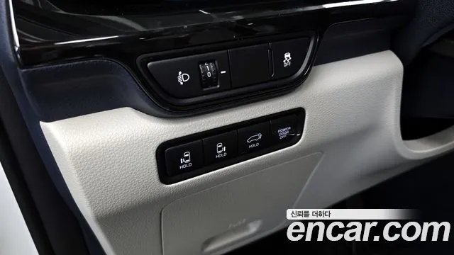 2024 Kia The New Carnival 4th Gen HEV 7seater Signature Sold VIN KNANE81ABRS009198 – photo 12