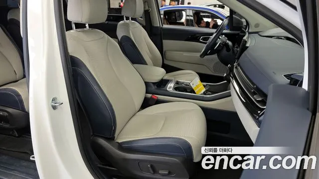 2024 Kia The New Carnival 4th Gen HEV 7seater Signature Sold VIN KNANE81ABRS009198 – photo 25