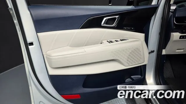 2024 Kia The New Carnival 4th Gen HEV 9seater Signature Sold VIN KNANE81ABRS010990 – photo 13 2024 Kia The New Carnival 4th Gen HEV 9seater Signature Sold VIN KNANE81ABRS010990 – photo 13