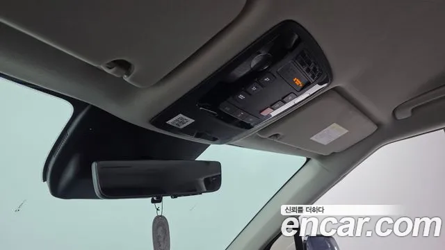 2024 Kia The New Carnival 4th Gen HEV 9seater Signature Sold VIN KNANE81ABRS012125 – exterior detail 2024 Kia The New Carnival 4th Gen HEV 9seater Signature Sold VIN KNANE81ABRS012125 – exterior detail