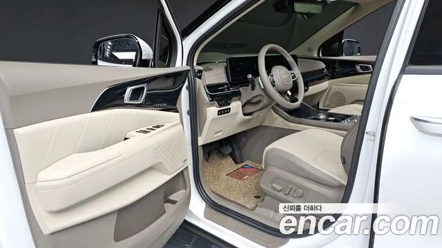 2024 Kia The New Carnival 4th Gen HEV 9seater Signature Sold VIN KNANE81ABRS013814 – exterior detail