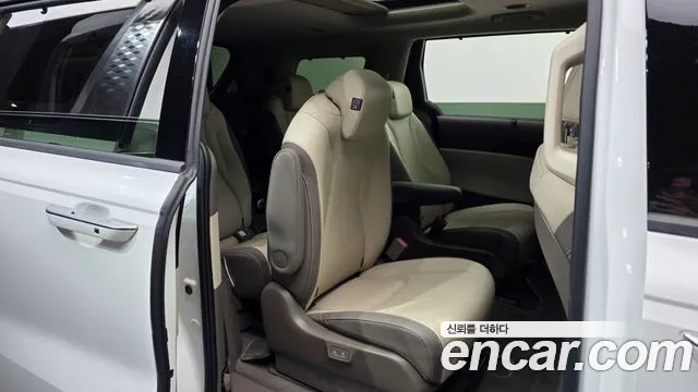 2025 Kia The New Carnival 4th Gen HEV 9seater Signature Sold VIN KNANE81ABSS020789 – photo 21