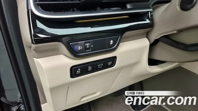 2025 Kia The New Carnival 4th Gen HEV 9seater Gravity Sold VIN KNANE81ABSS026260 – photo 13
