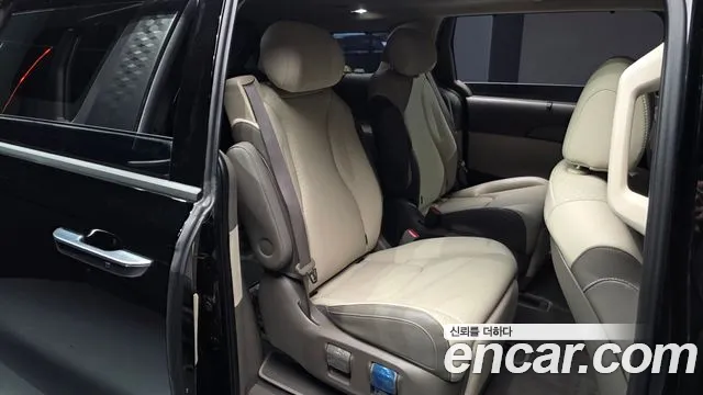 2025 Kia The New Carnival 4th Gen HEV 7seater Gravity Sold VIN KNANE81ABSS026413 – exterior detail 2025 Kia The New Carnival 4th Gen HEV 7seater Gravity Sold VIN KNANE81ABSS026413 – exterior detail
