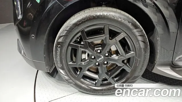 2025 Kia The New Carnival 4th Gen HEV 9seater Gravity Sold VIN KNANE81ABSS039060 – exterior detail