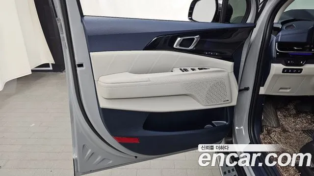 2025 Kia The New Carnival 4th Gen HEV 9seater Gravity Sold VIN KNANE81ABSS039358 – trunk area