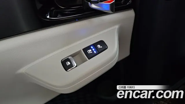 2025 Kia The New Carnival 4th Gen HEV 9seater Gravity Sold VIN KNANE81ABSS039358 – photo 31