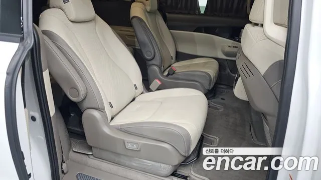 2025 Kia The New Carnival 4th Gen HEV 9-Seater Hi-Limousine Sold VIN KNANE81ABSS053349 – odometer reading