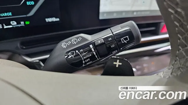 2025 Kia The New Carnival 4th Gen HEV 9-Seater Hi-Limousine Sold VIN KNANE81ABSS053349 – photo 27