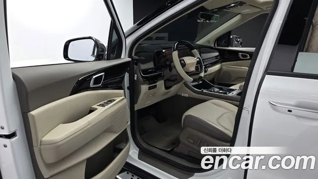 2025 Kia The New Carnival 4th Gen HEV 9seater Gravity Sold VIN KNANE81ABSS077107 – photo 20 2025 Kia The New Carnival 4th Gen HEV 9seater Gravity Sold VIN KNANE81ABSS077107 – photo 20
