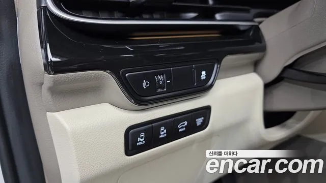 2025 Kia The New Carnival 4th Gen HEV 7seater Gravity Sold VIN KNANE81ABSS106586 – photo 16