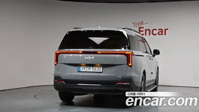 2025 Kia The New Carnival 4th Gen HEV 7seater Gravity Sold VIN KNANE81ABSS110917 – trunk area