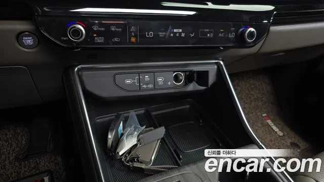 2025 Kia The New Carnival 4th Gen HEV 7seater Gravity Sold VIN KNANE81ABSS110917 – photo 13