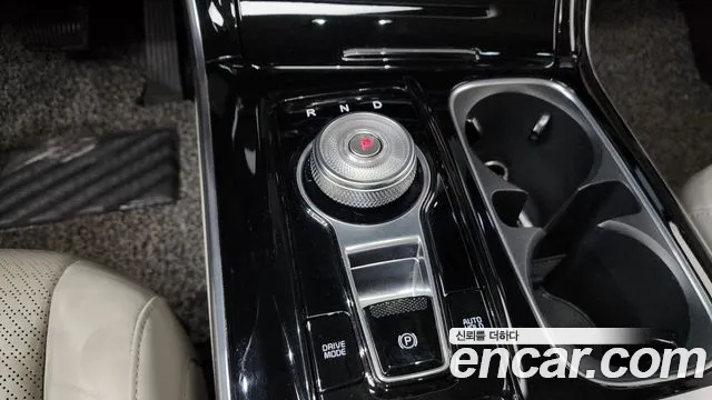 2021 Kia Carnival 4th Gen 9-Seater Signature Sold VIN KNANE81BBMS015207 – exterior detail
