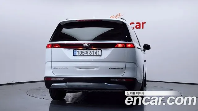 2021 Kia Carnival 4Generation 7-Seater Signature VIN KNANE81BBMS021743