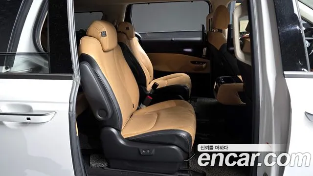 2021 Kia Carnival 4th Gen 9-Seater Signature Sold VIN KNANE81BBMS031266 – rear exterior