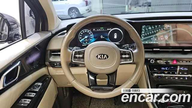 2021 Kia Carnival 4th Gen 9-Seater Signature Sold VIN KNANE81BBMS033273 – exterior detail 2021 Kia Carnival 4th Gen 9-Seater Signature Sold VIN KNANE81BBMS033273 – exterior detail