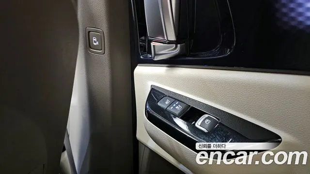 2021 Kia Carnival 4th Gen 9-Seater Signature Sold VIN KNANE81BBMS033273 – photo 18 2021 Kia Carnival 4th Gen 9-Seater Signature Sold VIN KNANE81BBMS033273 – photo 18