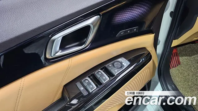 2021 Kia Carnival 4th Gen 9-Seater Signature Sold VIN KNANE81BBMS036430 – side profile