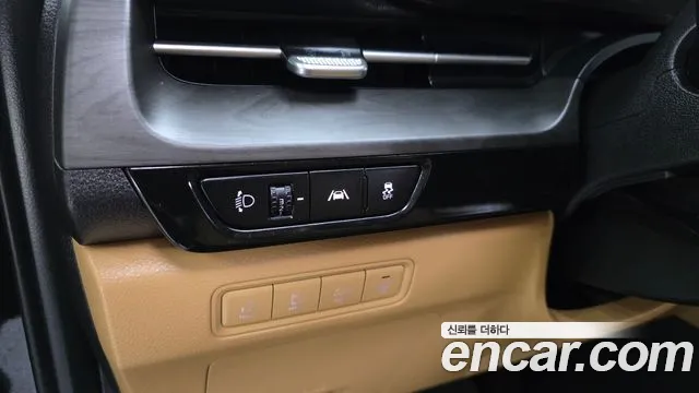 2021 Kia Carnival 4th Gen 9-Seater Signature Sold VIN KNANE81BBMS038008 – side profile