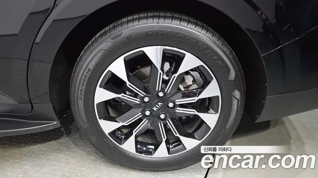 2021 Kia Carnival 4Generation 7-Seater Signature Sold VIN KNANE81BBMS038273 – trunk area