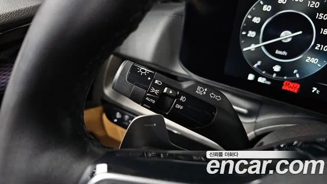 2021 Kia Carnival 4generation 7-Seater Signature Sold VIN KNANE81BBMS039535 – front exterior