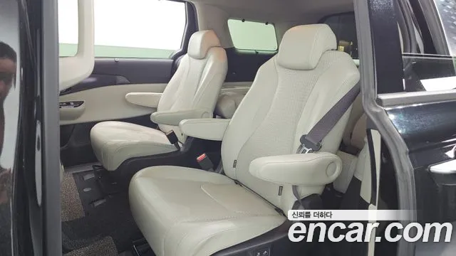 2021 Kia Carnival 4th Gen 9-Seater Signature Sold VIN KNANE81BBMS039950 – photo 14