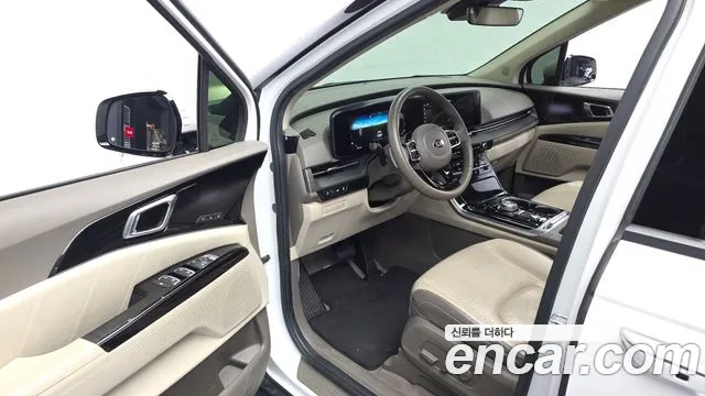 2021 Kia Carnival 4Generation 9-Seater Signature Sold VIN KNANE81BBMS043793 – trunk area