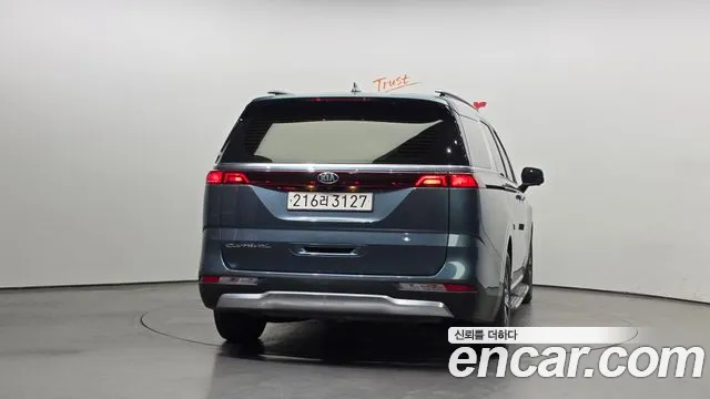2021 Kia Carnival 4Generation 9-Seater Signature Sold VIN KNANE81BBMS051230 – dashboard