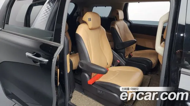 2021 Kia Carnival 4Generation 9-Seater Signature Sold VIN KNANE81BBMS052223 – dashboard