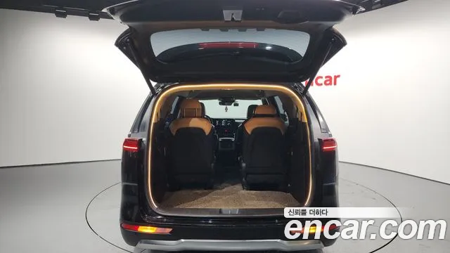 2021 Kia Carnival 4Generation 9-Seater Signature Sold VIN KNANE81BBMS052223 – trunk area