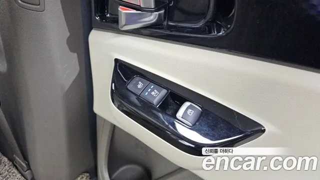 2021 Kia Carnival 4th Gen 7-Seater Signature Sold VIN KNANE81BBMS052676 – side profile