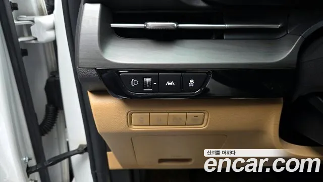 2021 Kia Carnival 4generation 7-Seater Signature Sold VIN KNANE81BBMS058916 – front exterior 2021 Kia Carnival 4generation 7-Seater Signature Sold VIN KNANE81BBMS058916 – front exterior