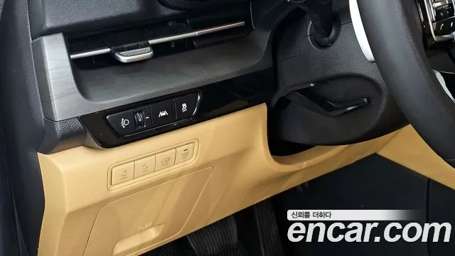 2021 Kia Carnival 4th Gen 9-Seater Signature Sold VIN KNANE81BBMS064823 – interior seats