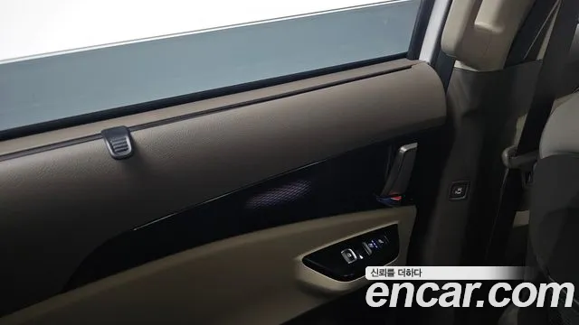 2021 Kia Carnival 4th Gen 9-Seater Signature Sold VIN KNANE81BBMS064836 – side profile
