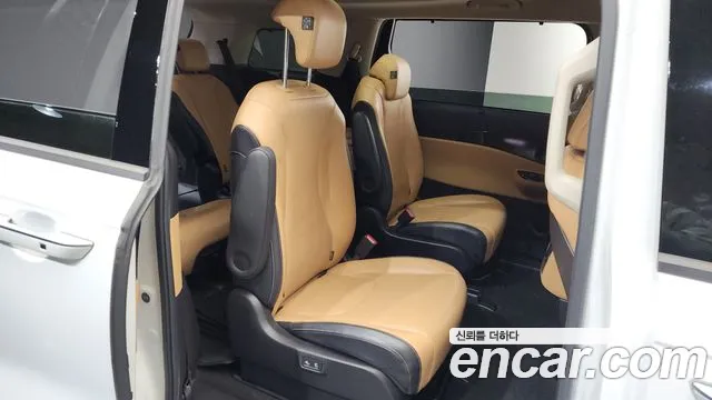 2021 Kia Carnival 4th Gen 9-Seater Signature Sold VIN KNANE81BBMS065577 – photo 24