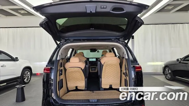 2021 Kia Carnival 4Generation 9-Seater Signature Sold VIN KNANE81BBMS075444 – rear exterior