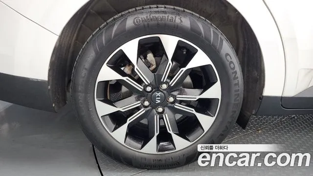 2021 Kia Carnival 4th Gen 9-Seater Signature Sold VIN KNANE81BBMS078215 – trunk area