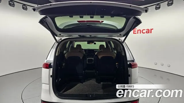2021 Kia Carnival 4generation 9-Seater Signature Sold VIN KNANE81BBMS082517 – front exterior