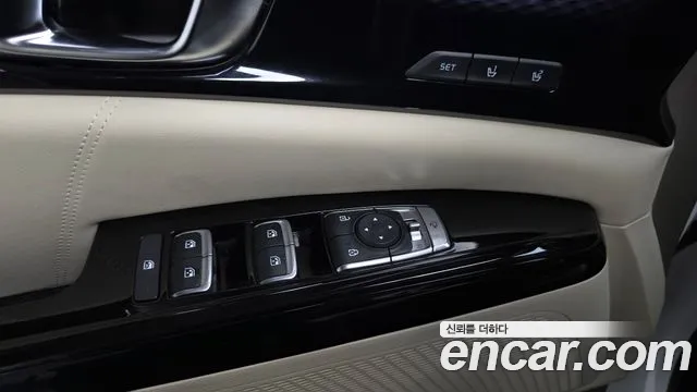 2021 Kia Carnival 4th Gen 9-Seater Signature Sold VIN KNANE81BBMS084324 – interior seats