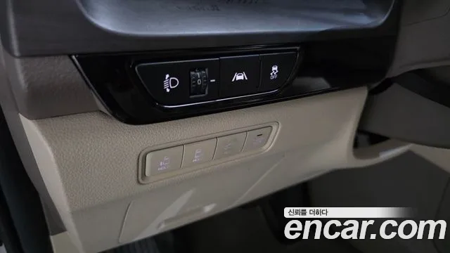 2021 Kia Carnival 4th Gen 9-Seater Signature Sold VIN KNANE81BBMS084324 – undercarriage