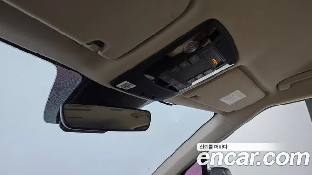 2021 Kia Carnival 4Generation 9-Seater Signature Sold VIN KNANE81BBMS092709 – engine bay