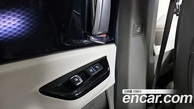 2021 Kia Carnival 4th Gen 7-Seater Signature Sold VIN KNANE81BBMS094547 – rear exterior