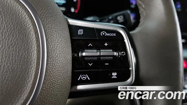 2021 Kia Carnival 4th Gen 7-Seater Signature Sold VIN KNANE81BBMS094547 – side profile