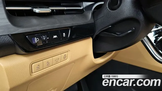 2021 Kia Carnival 4th Gen 9-Seater Signature Sold VIN KNANE81BBMS095294 – exterior detail