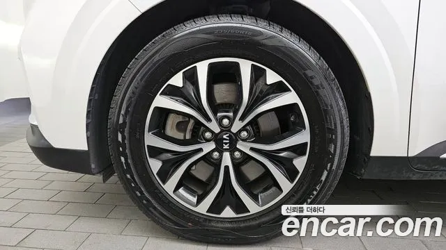 2021 Kia Carnival 4th Gen 9-Seater Signature Sold VIN KNANE81BBMS095294 – trunk area