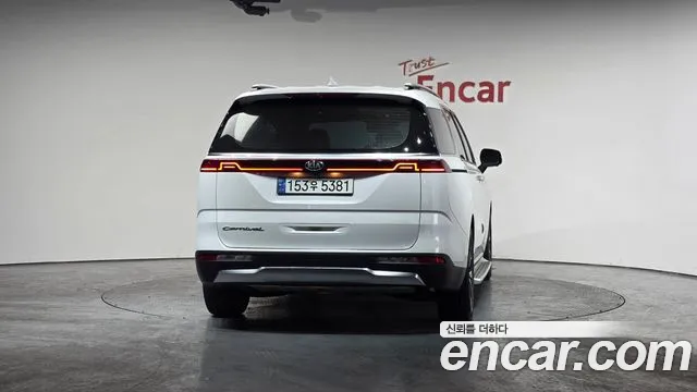 2021 Kia Carnival 4Generation 9-Seater Signature Sold VIN KNANE81BBMS095618 – trunk area