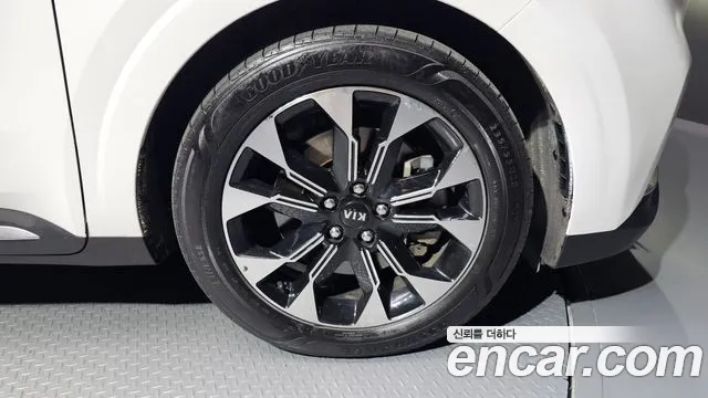 2021 Kia Carnival 4Generation 9-Seater Signature VIN KNANE81BBMS104756