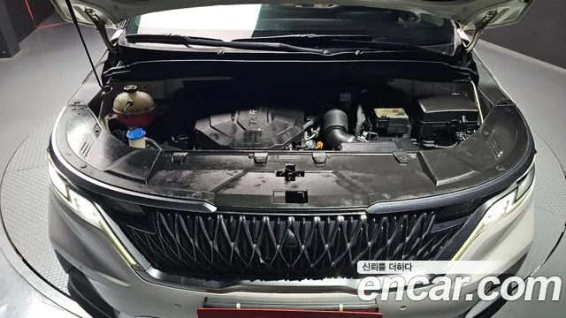 2021 Kia Carnival 4Generation 9-Seater Signature Sold VIN KNANE81BBMS104756 – odometer reading